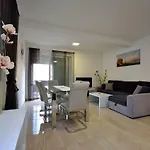The Nikolic - Woegenstein Apartamento