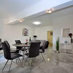 Apartman The Nikolic - Woegenstein *