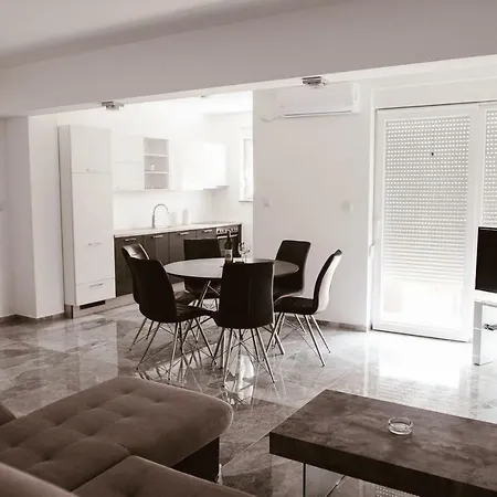The Nikolic - Woegenstein Apartment Tribunj (Sibenik-Knin)