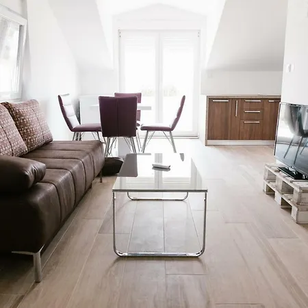 Apartman The Nikolic - Woegenstein *