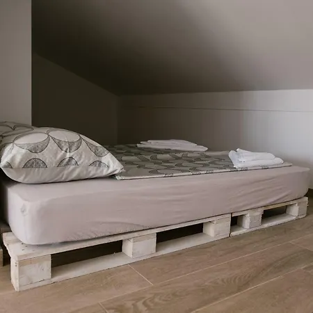 The Nikolic - Woegenstein Apartman *
