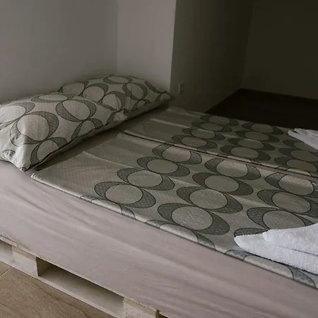 The Nikolic - Woegenstein Apartment *
