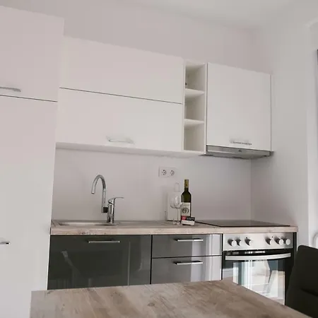 The Nikolic - Woegenstein Apartmán *