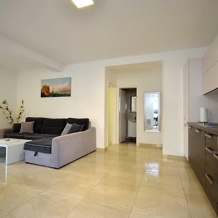 아파트 The Nikolic - Woegenstein *