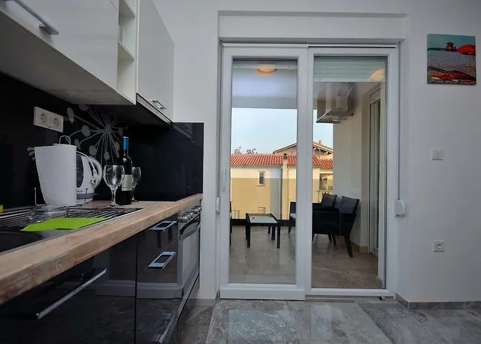 The Nikolic - Woegenstein Appartement *