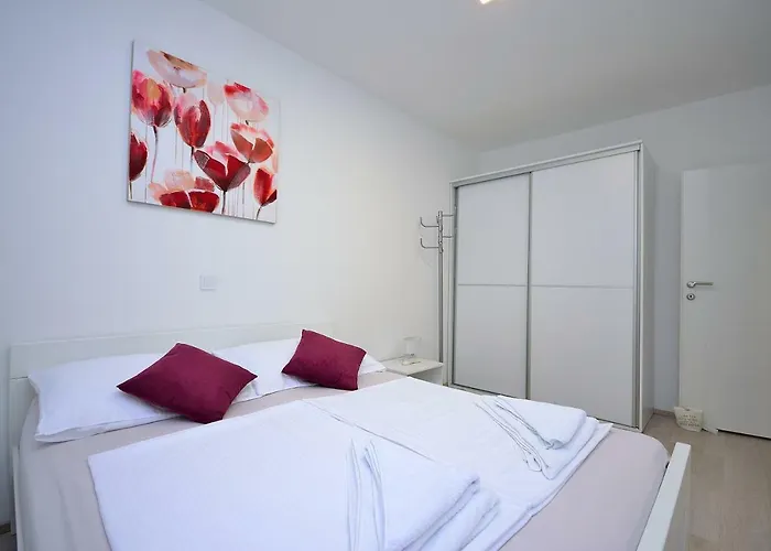 The Nikolic - Woegenstein * Tribalj