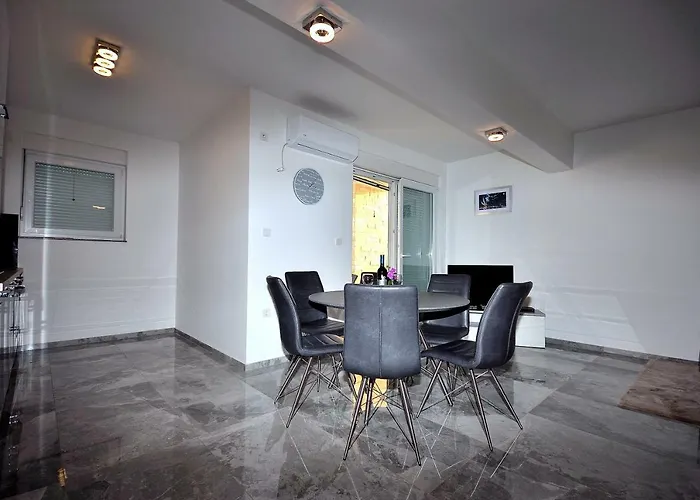 Appartement The Nikolic - Woegenstein *